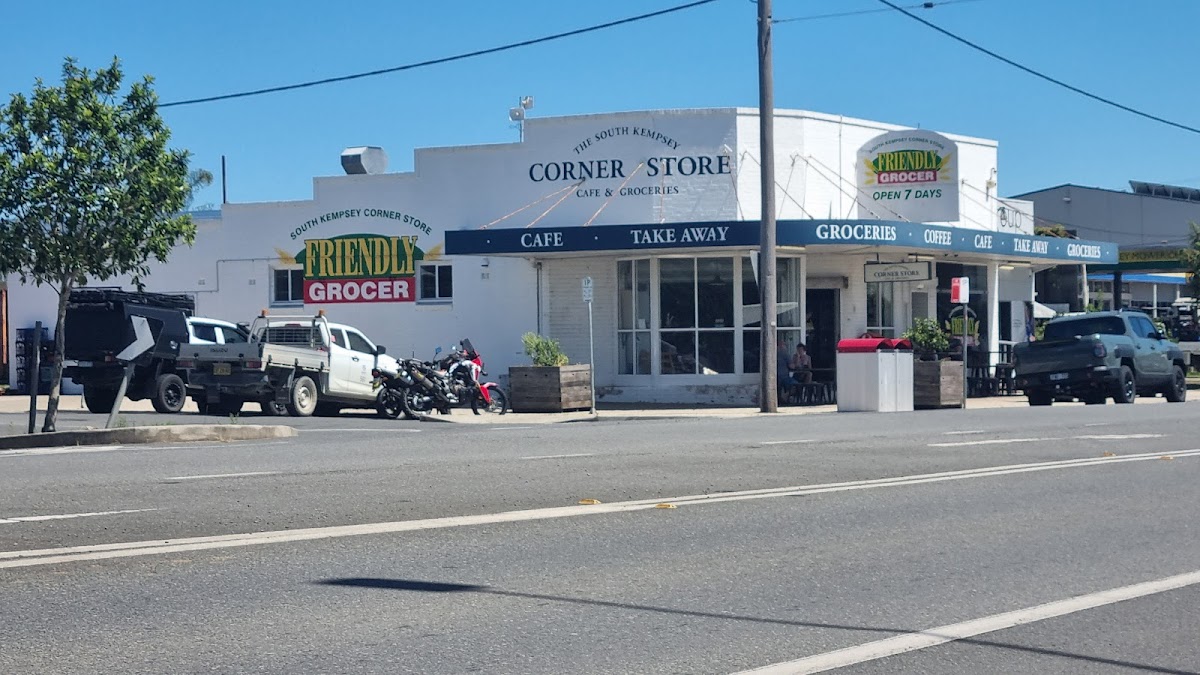 South Kempsey Corner Store Photos 2